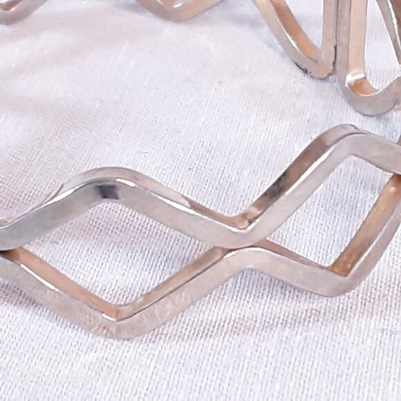 Wavy Hinge Clamper Bracelet Gold Tone Metal Open Work - Picture 7 of 8